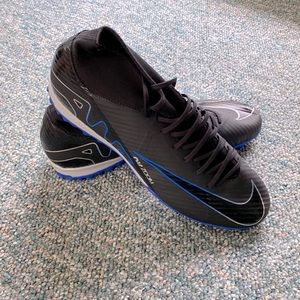 NWOT Turf Mercurial Superfly 9 Academy Soccer Shoes
